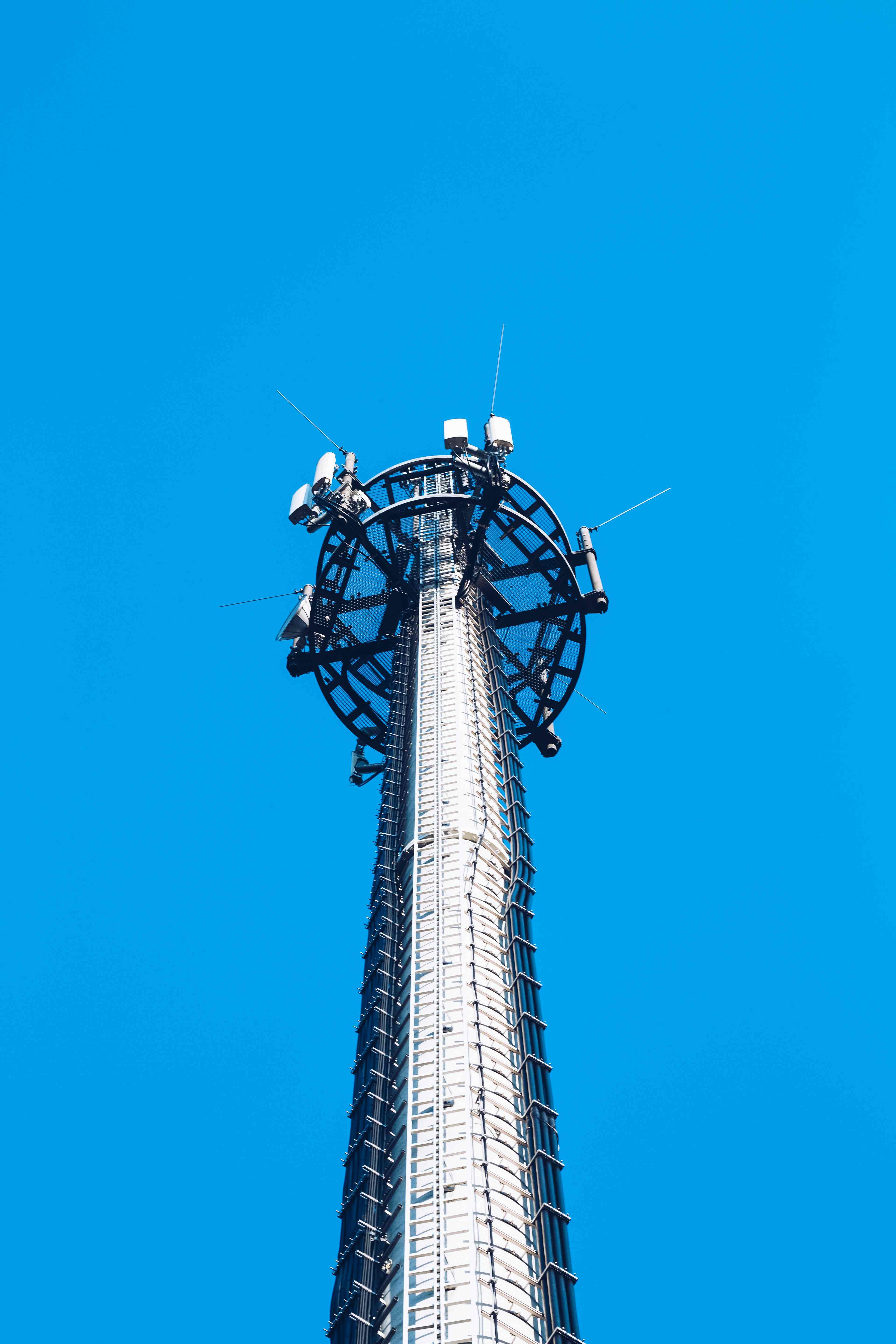 My do's and dont's of hosting and managing a SaaS